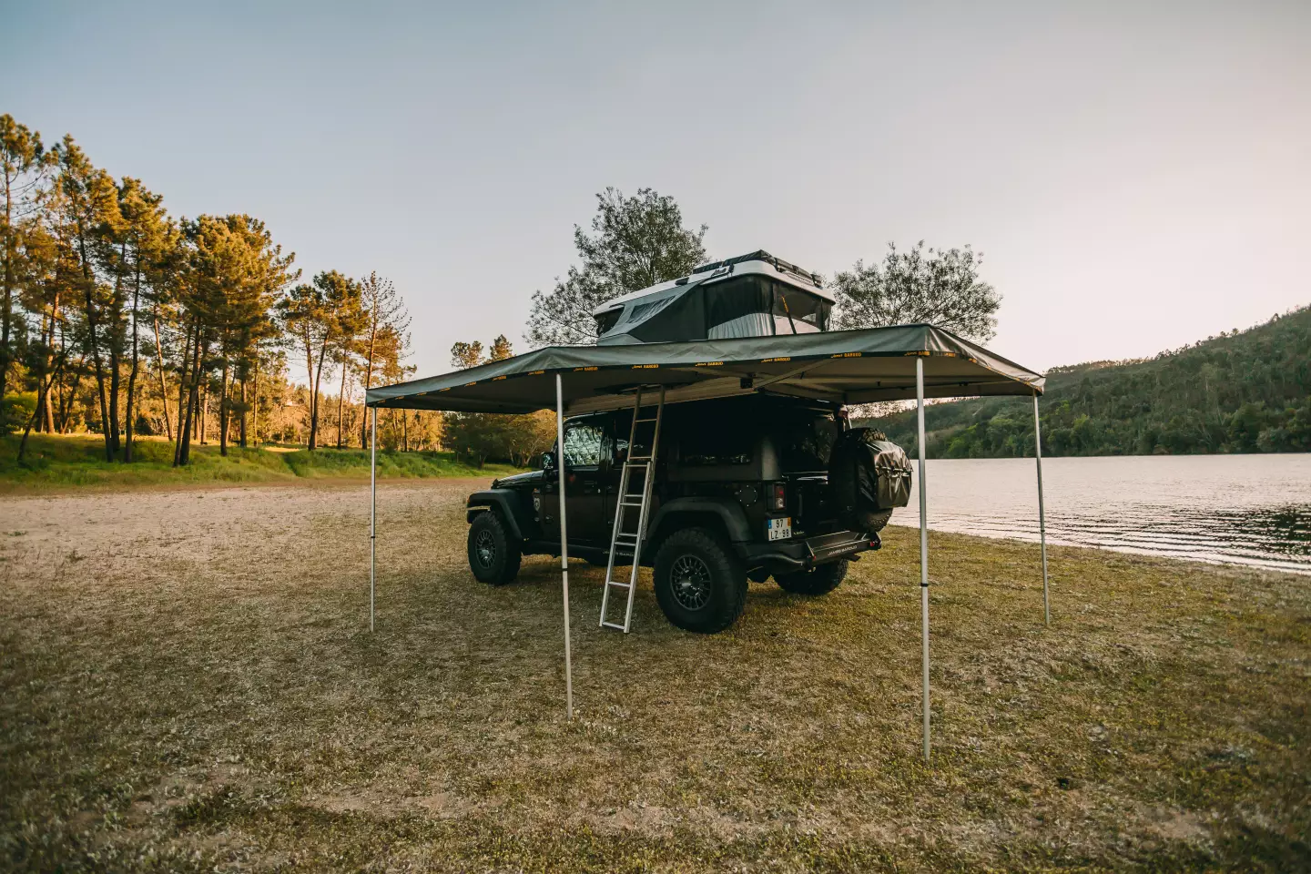 James Baroud Factory plant on Evolution tents